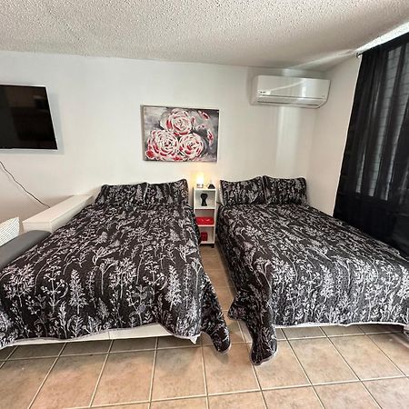 Beachfront Studio Apt W/ Full Kitchen & Pool Исабела Экстерьер фото